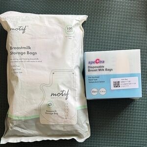 Breastmilk storage bags 130 total bags